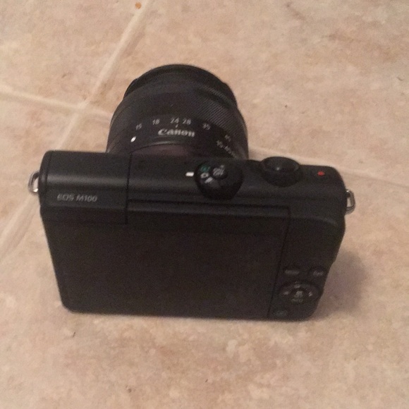 Photography Camera - Picture 3 of 3